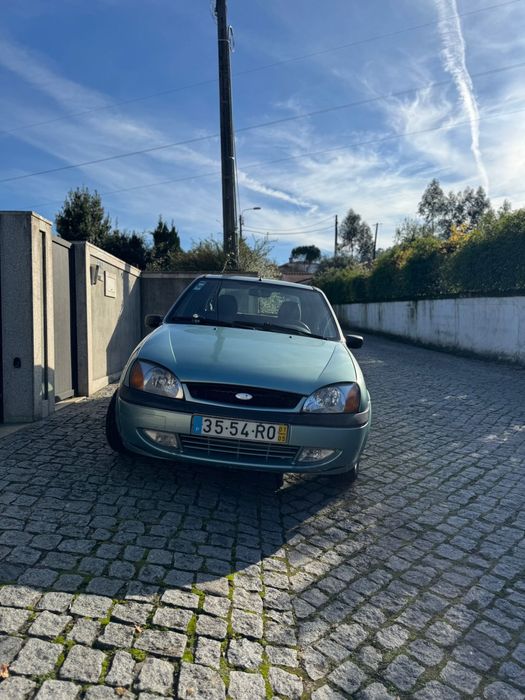 Ford fiesta 2001