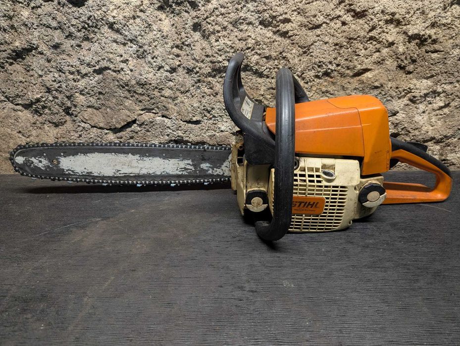 Motoserra Stihl 230 MS- usada