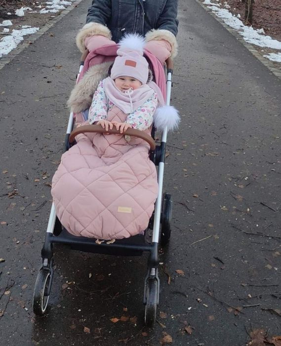 Śpiworek zimowy do wózka+ rękawice firmy Beztroska