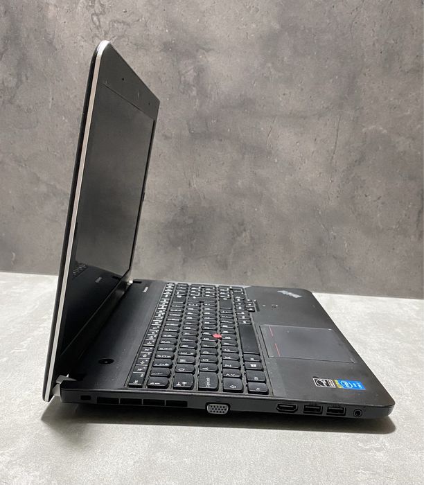 Ноутбук Lenovo E540 15.6" 8GB RAM/1TBHDD i7-4702QM/nvidia740 2GB !AV6