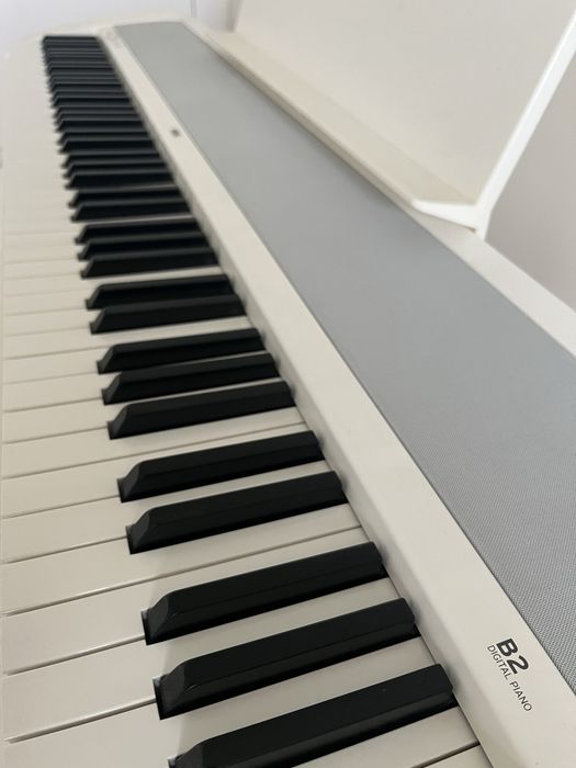 Pianino cyfrowe korg b2