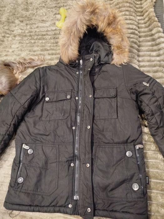 Зимова куртка хлопчик 140 см