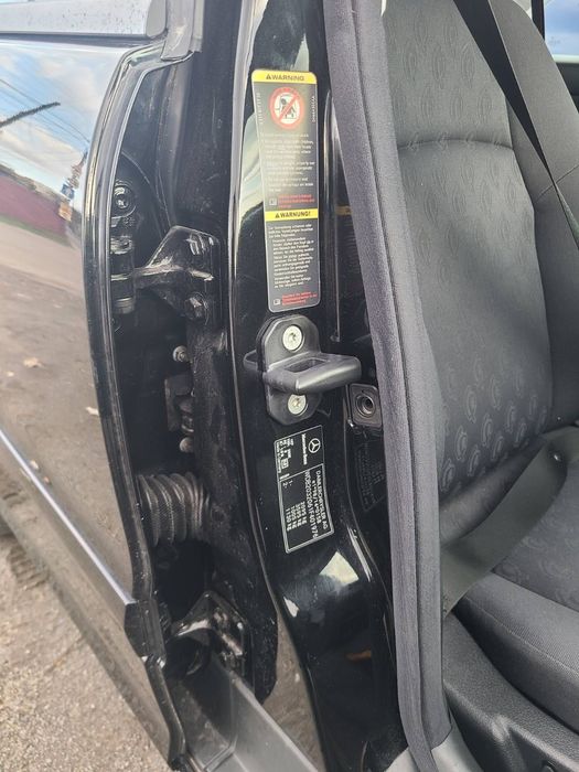 Продаю Mercedes w203 2.2 cdi пробег302000км