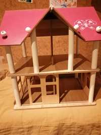 Domek dla lalek, drewniany