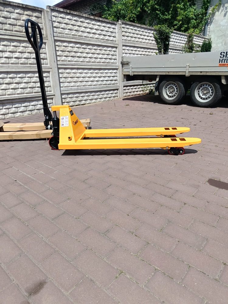 Paleciak, wozek paletowy Mangust 2500 kg