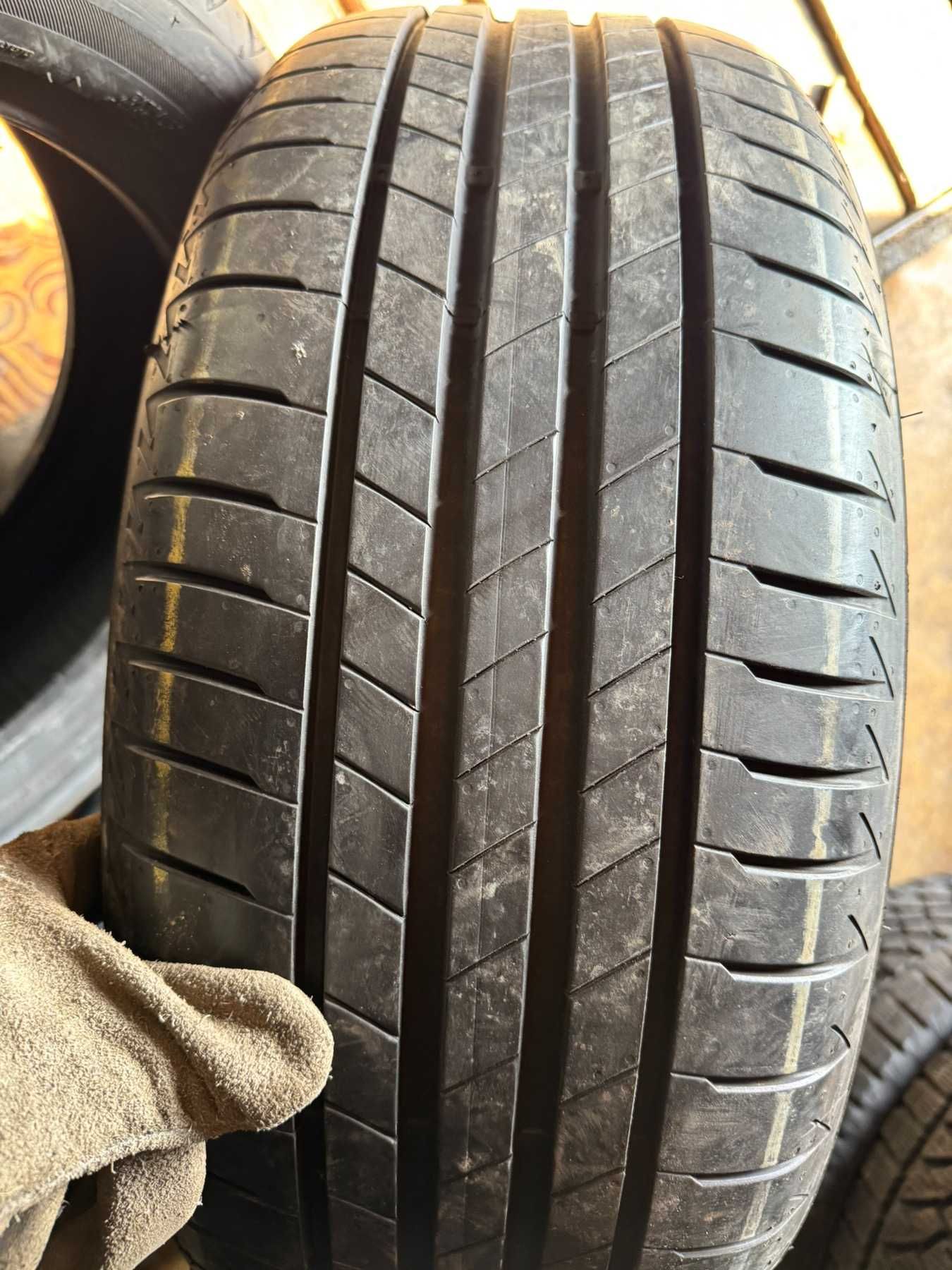 225 50 18 Bridgestone Turanza T005* шини літо