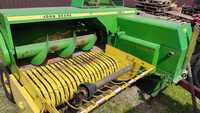 прес John Deere 332 A