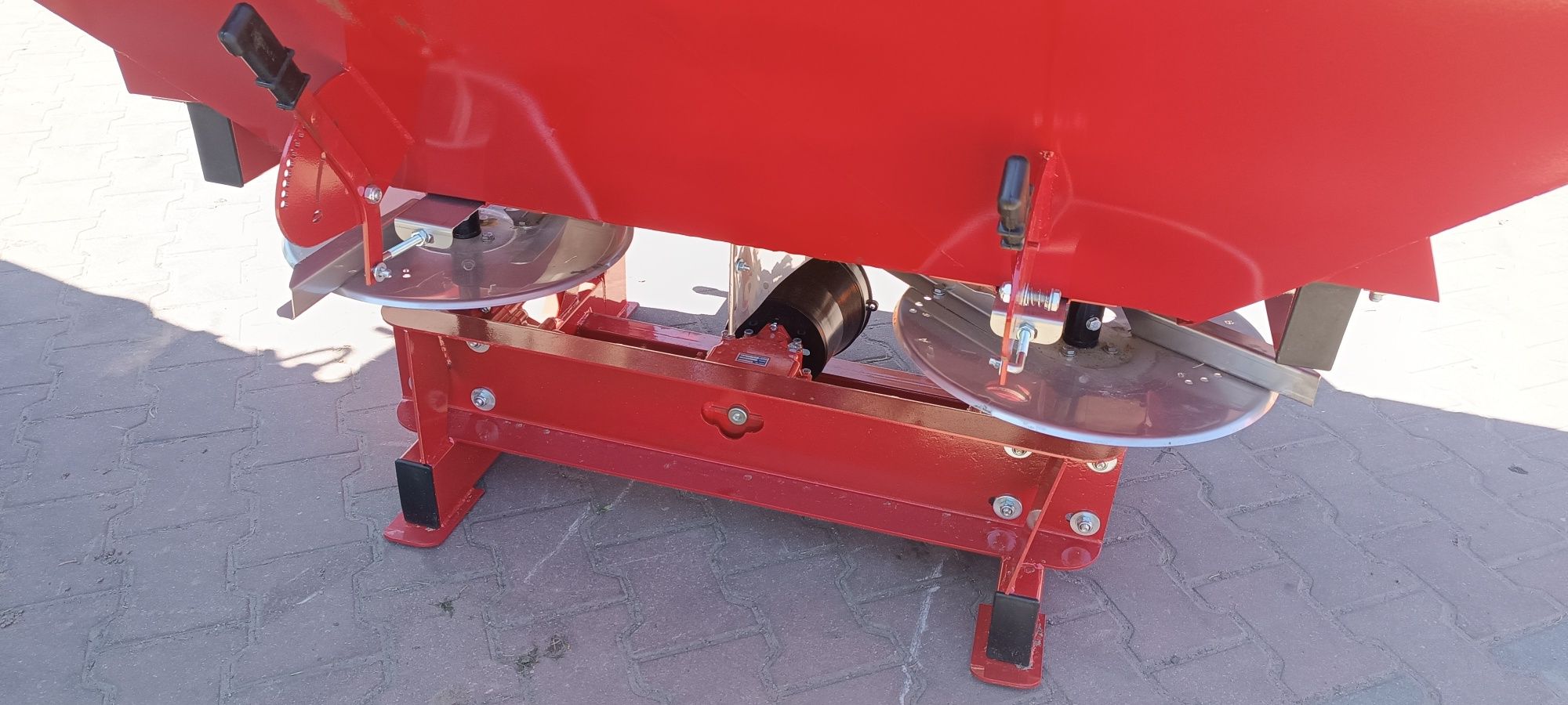 Rozsiewacz nawozów Langren 600 800 amazone strumyk 1200 janpol Gratis