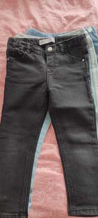 3 pary jeansów, 92-98