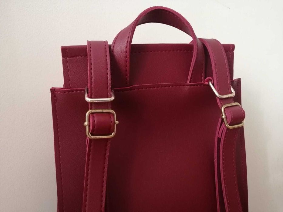 Жіночий рюкзак-трансформер з еко-шкіри. Колір марсала. Дуже вмісткий!