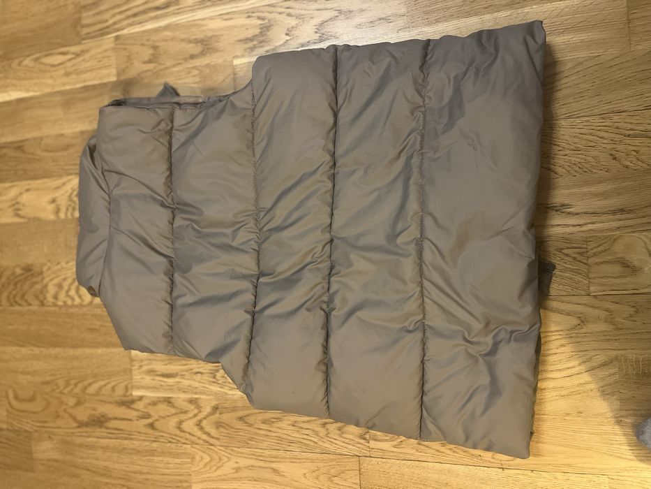 Жіноча жилетка . Як нова