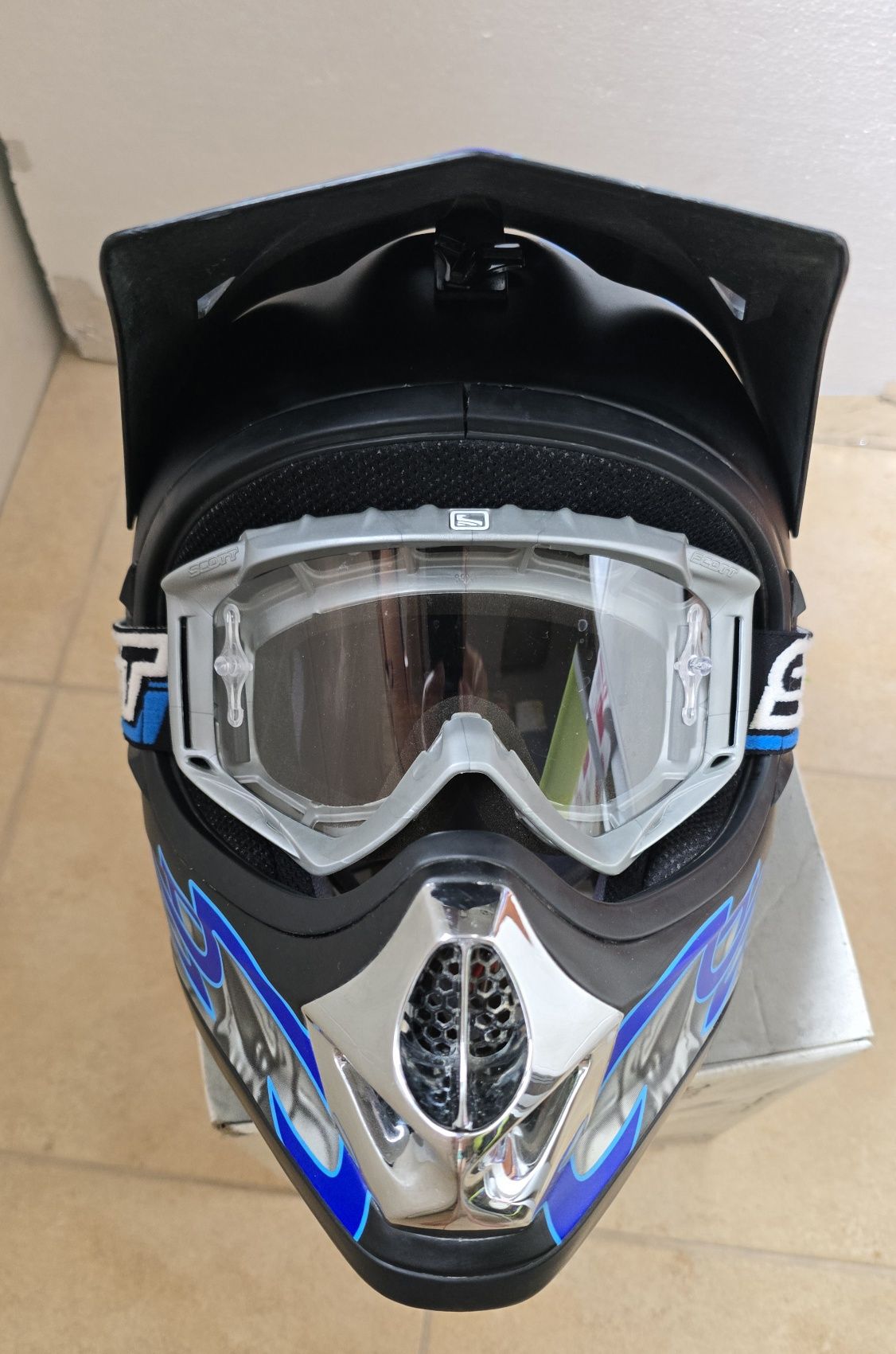 Capacete AGV RC5 tam. M Com óculos
