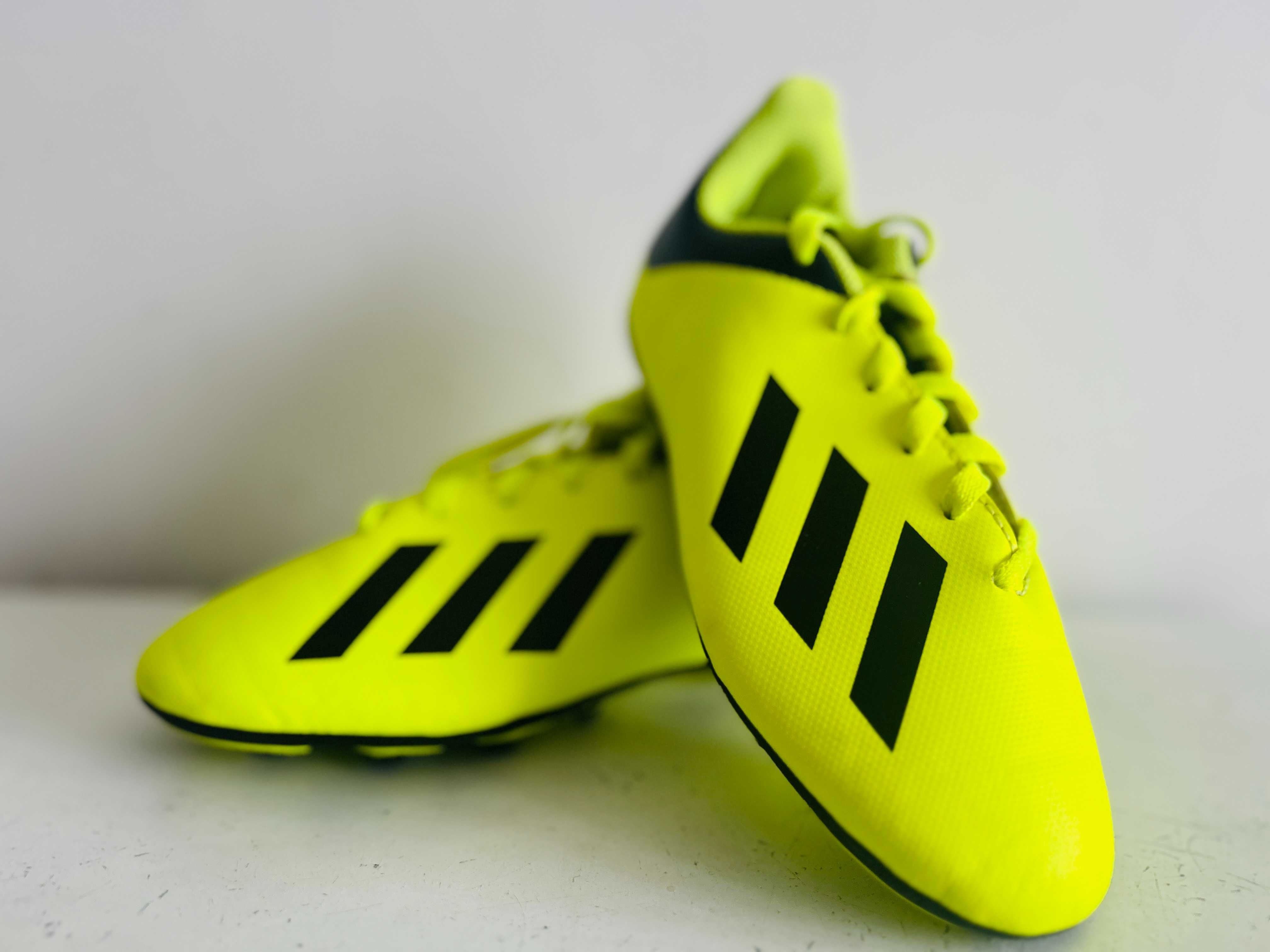 Buty sportowe, korki Adidas