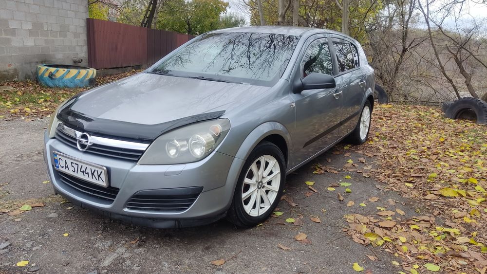 Opel Astra H 2005 рік 1,4 газ/бензин в доброму стані