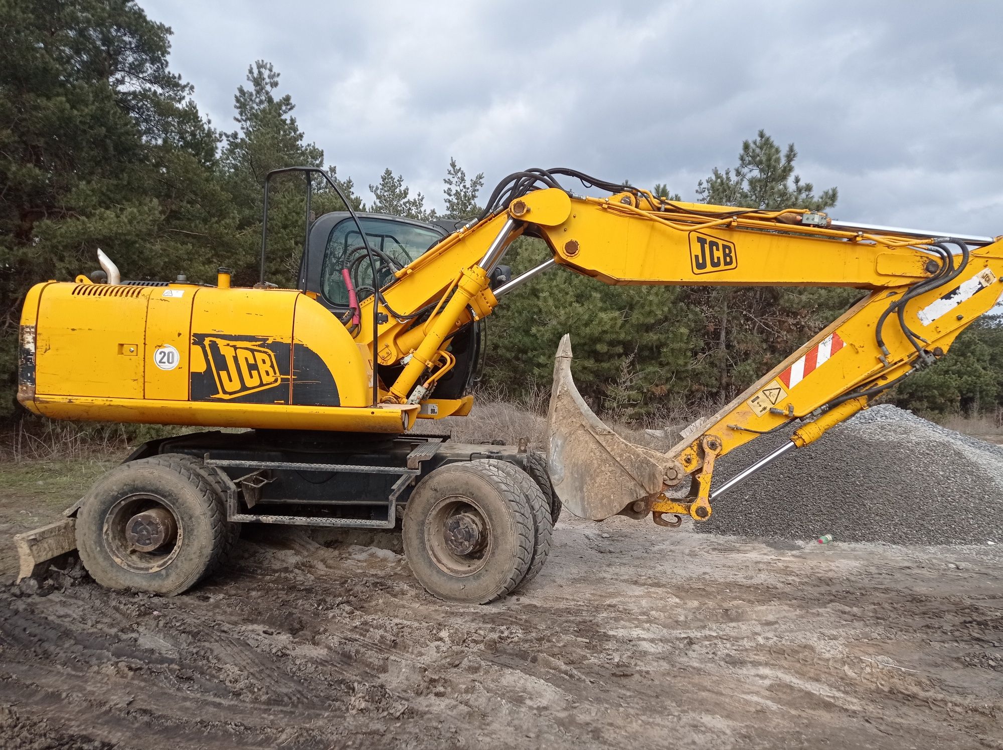 Аренда, Услуги. Экскаватора JCB 180.  JCB 220. Погрузчик JCB 4CX