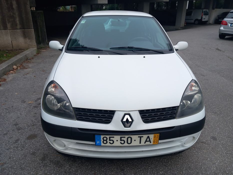 Renault clio 1.2 16V  117 mil