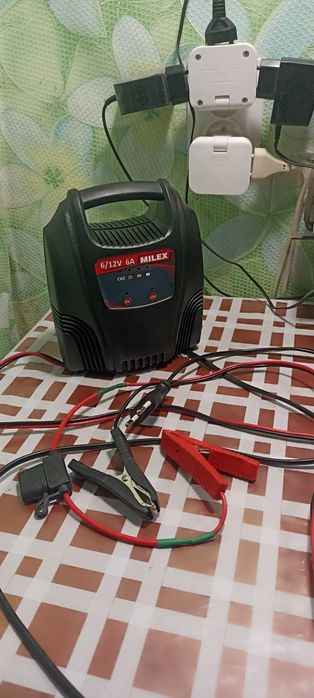 Зарядний пристрій 6/12в (автоматичний)