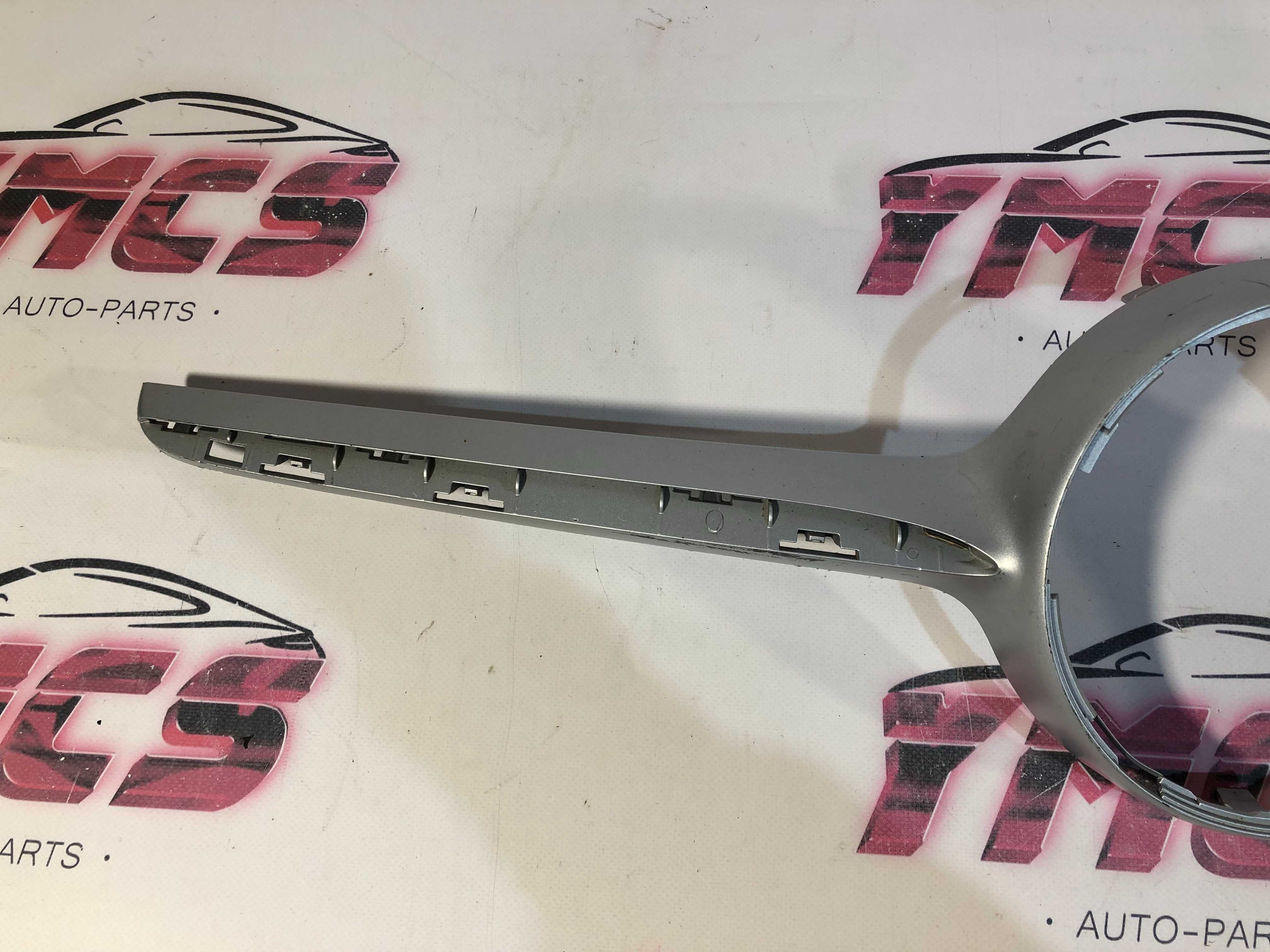 Grelha Frontal MERCEDES BENZ CLASSE C W205 AMG Original