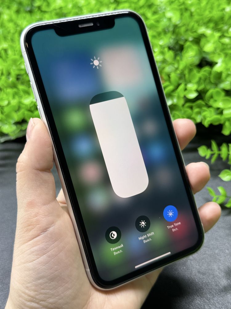 iPhone Xr, 64Gb, White (Neverlock) Айфон Хр, 64гб, белый, 84%АКБ