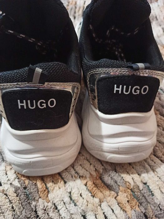 Кросівки жіночі Hugo 41 ( 25.5 см) кроссовки
