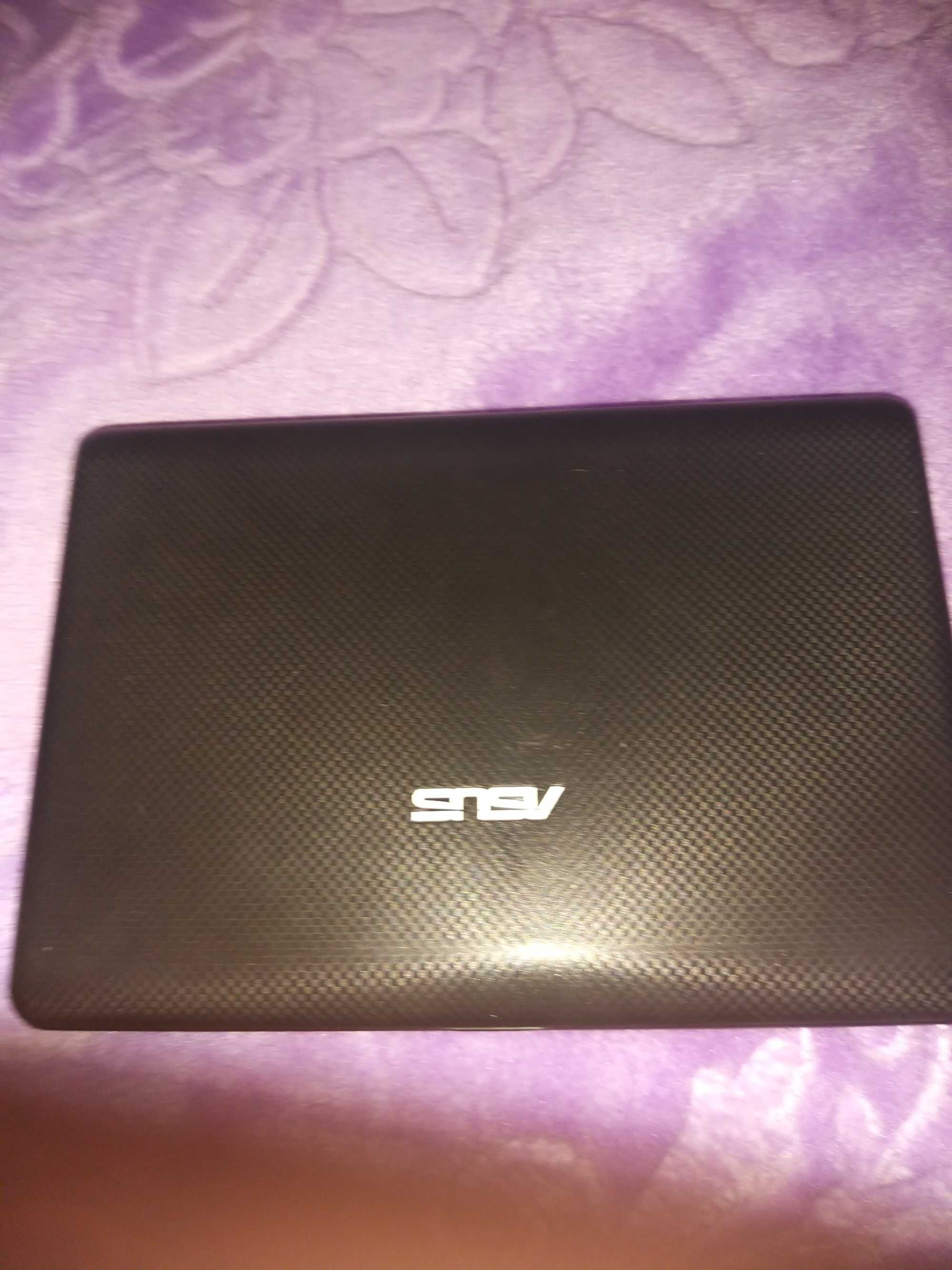 Asus eee pc 1001px 2GB ram 250GB Dysk Win7