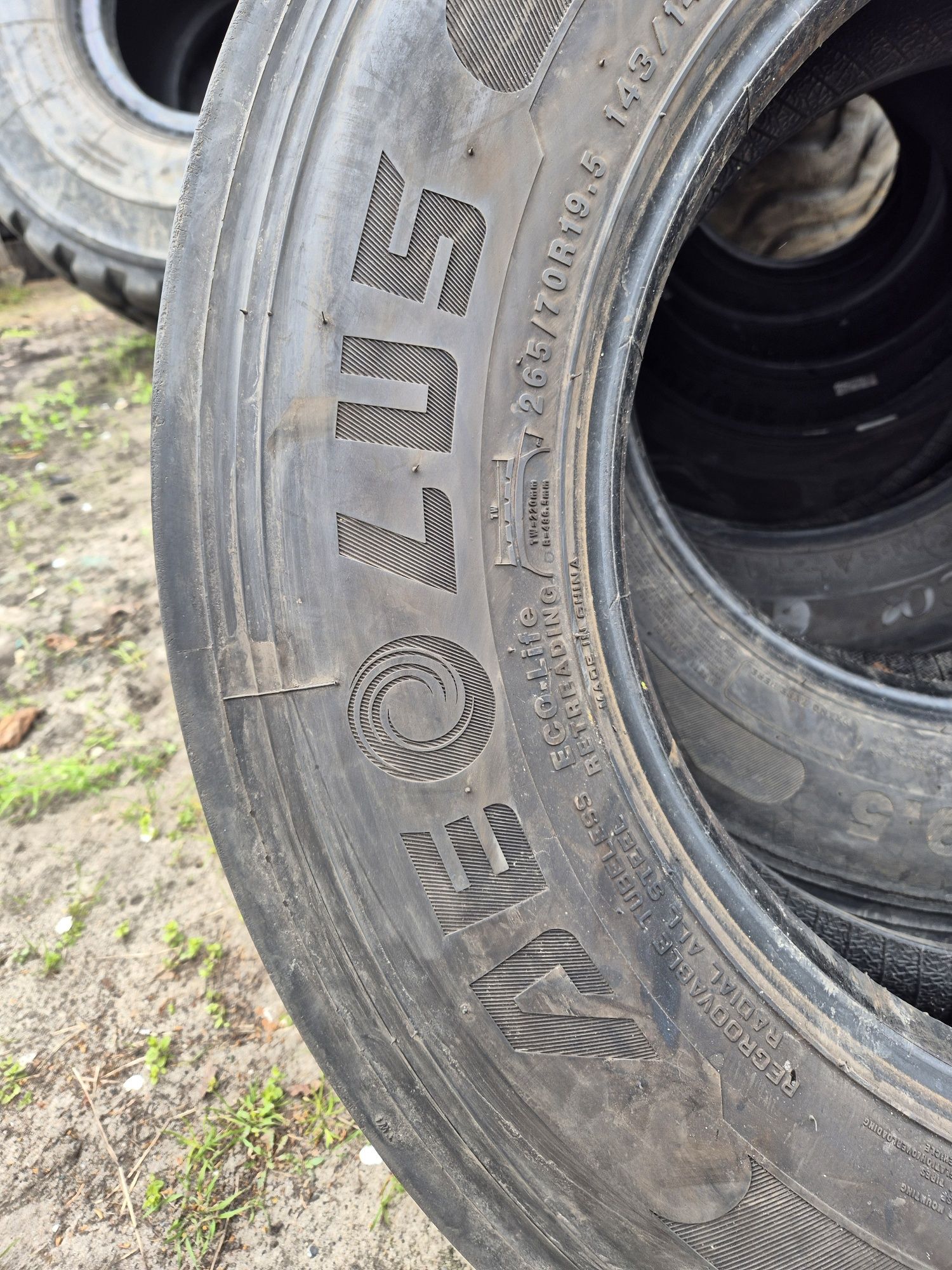 Opony 265/70r19.5 j  265/70r19.5