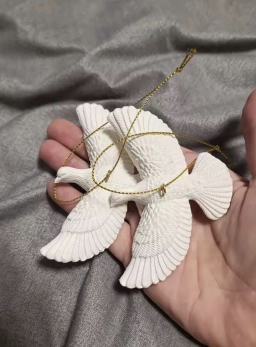 Голуби дружби з фільму "Один удома"