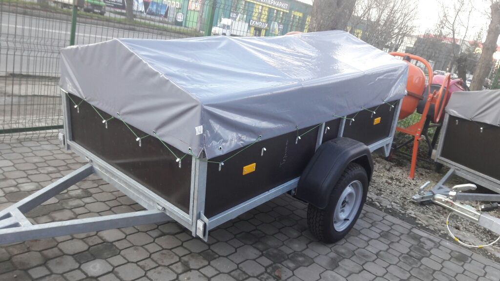 Прицеп причіп оцинкований до легкового авто.