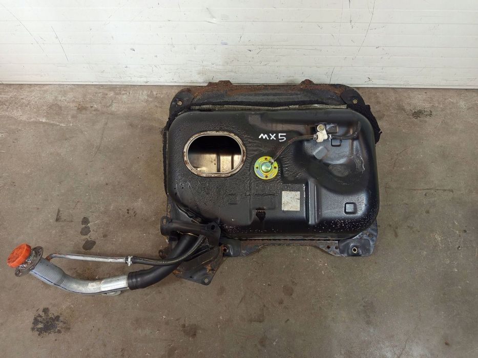 ZBIORNIK PALIWA BAK MAZDA MX5 MX-5 NB 1.6 16V