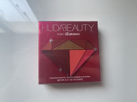 Paletka Huda Beauty Ruby Obsessions