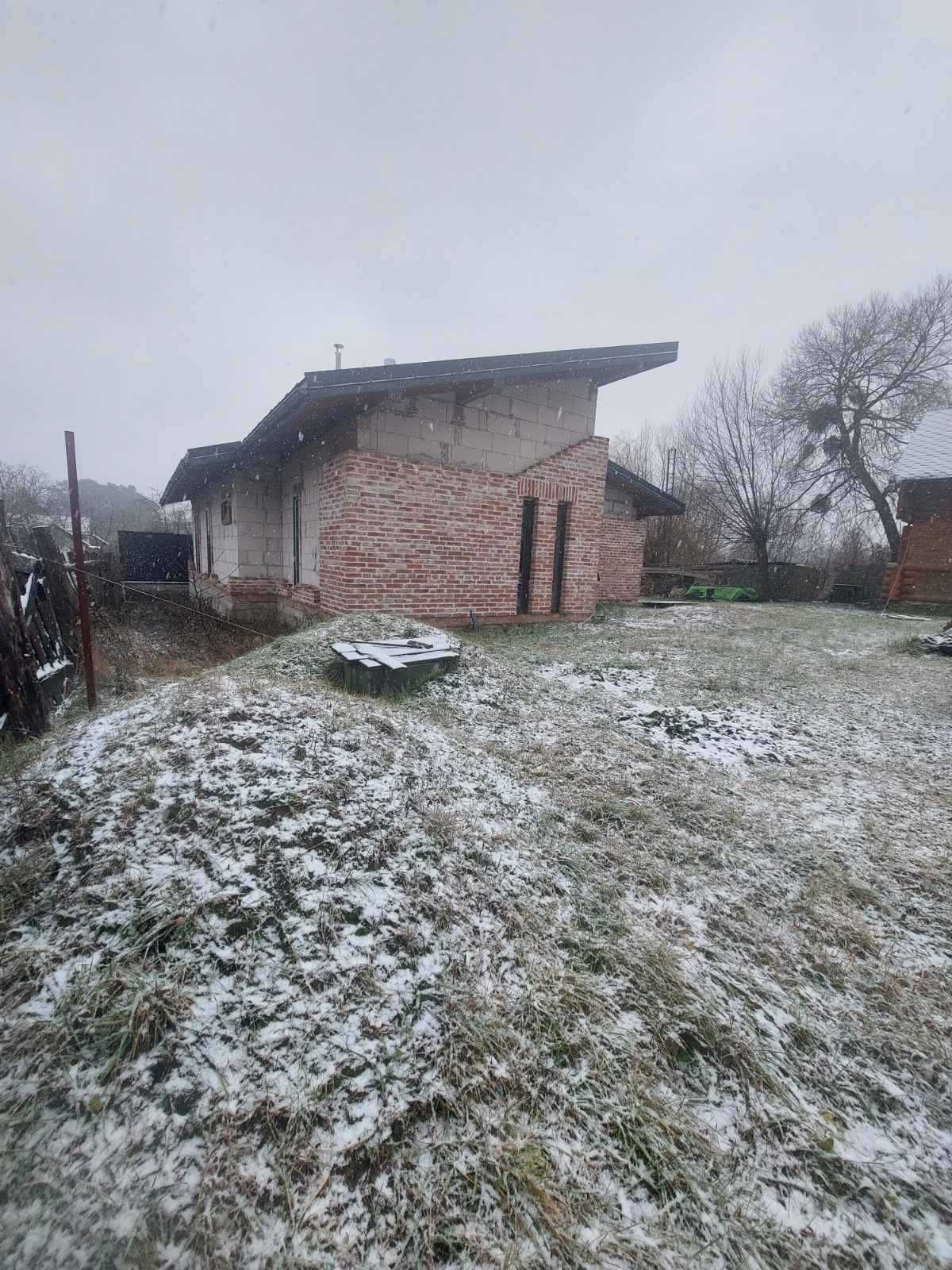Продаж будинку в Брюховичах