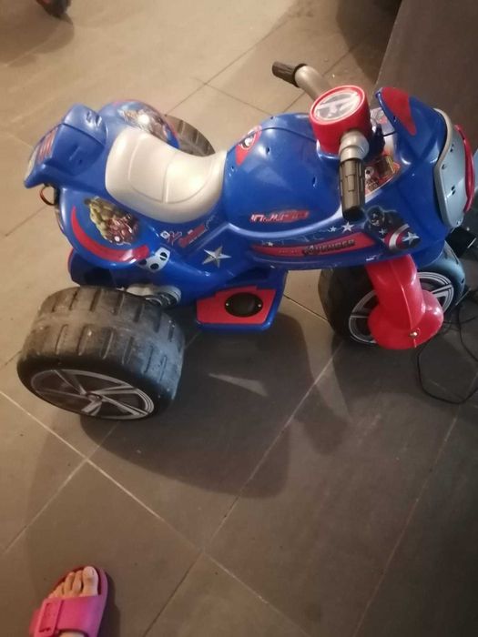 Moyo quatro criança