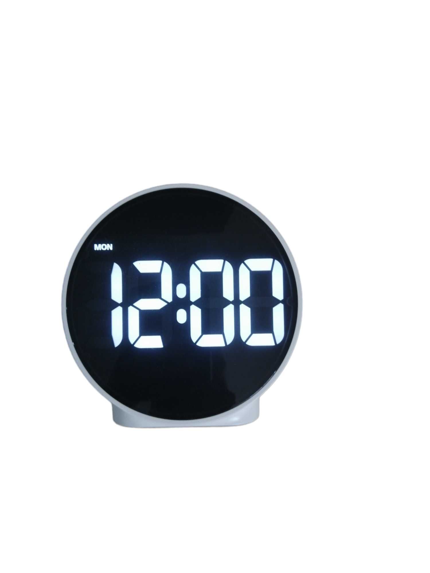 Zegar LED Alarm.