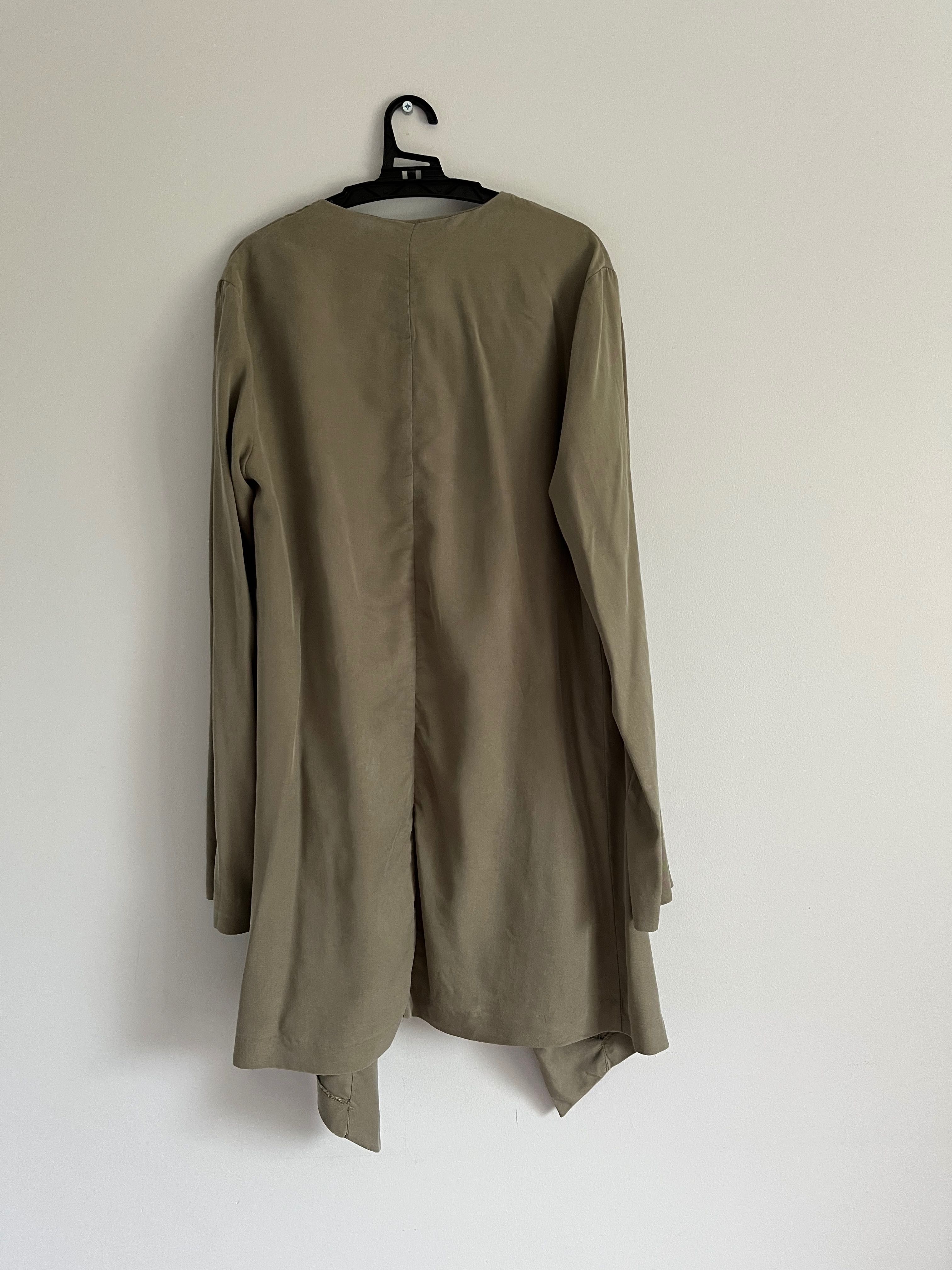 Narzutka khaki oddychający materiał nienoszona