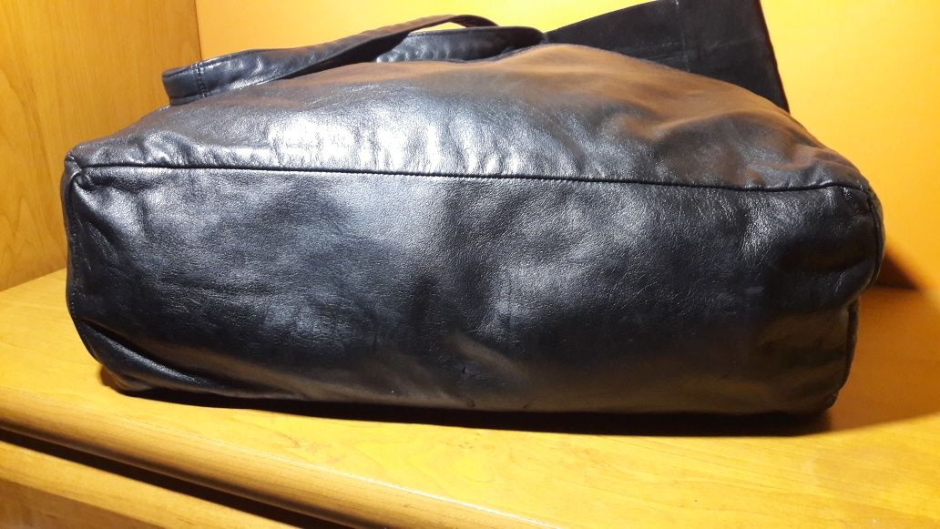 Жіноча шкіряна сумка .Genuine Liatcher.
