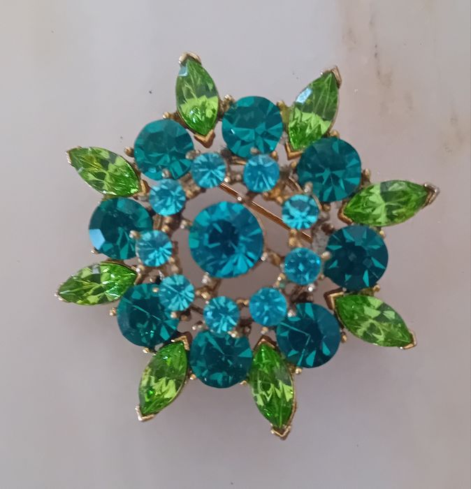 Pregadeira nova multicores