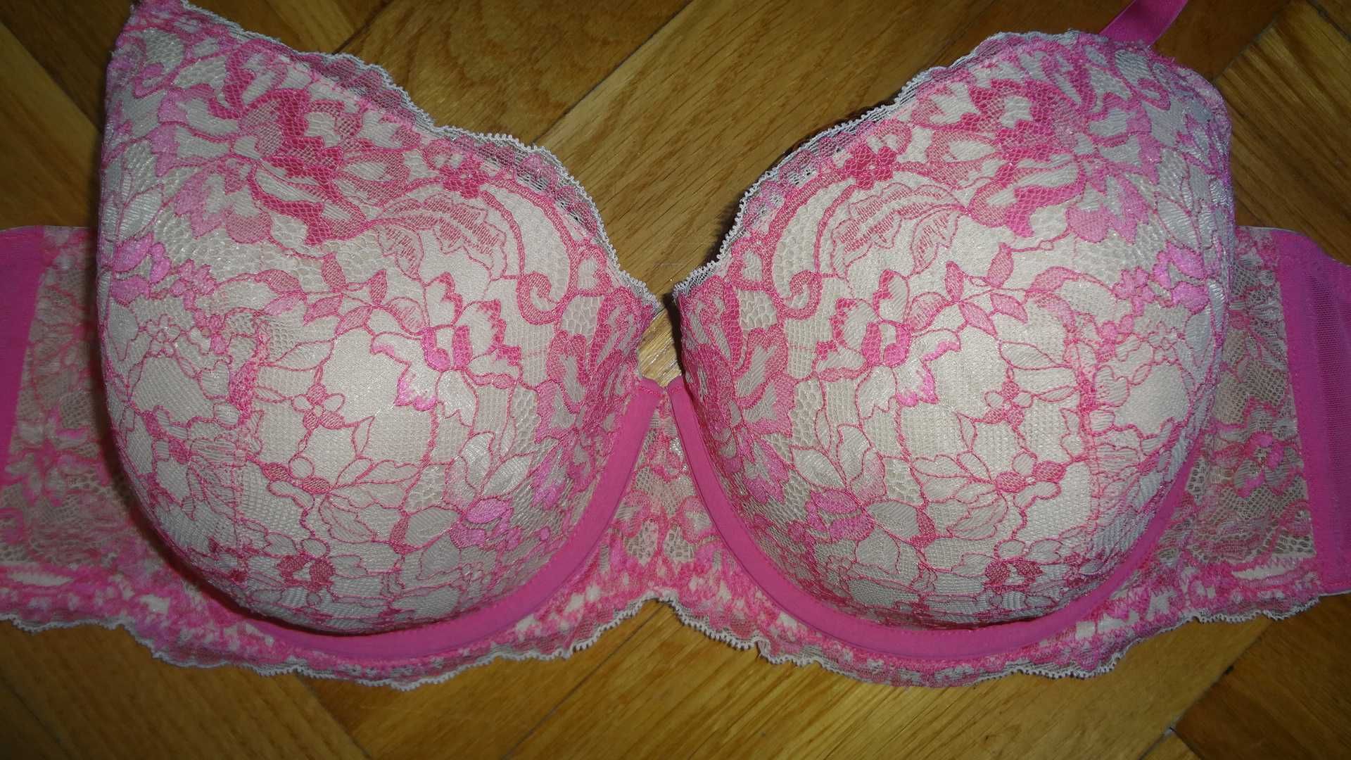 Biustonosz F&F 90E/40DD jak panache