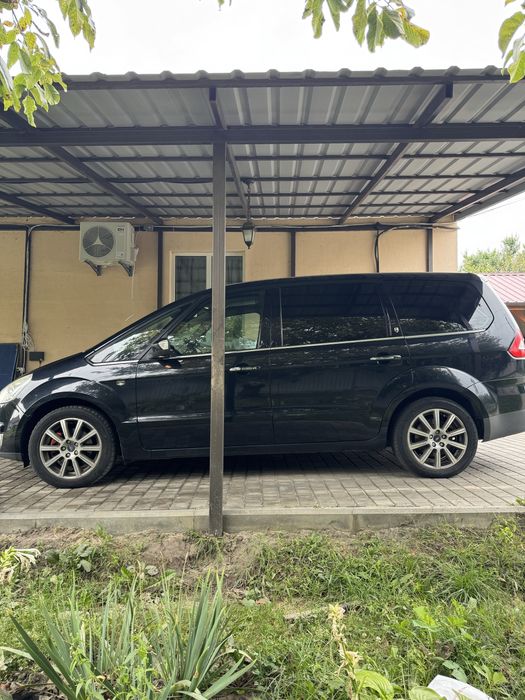 Обміняю великий сімейний мінівен  Ford Galaxy  Галаксі на бус