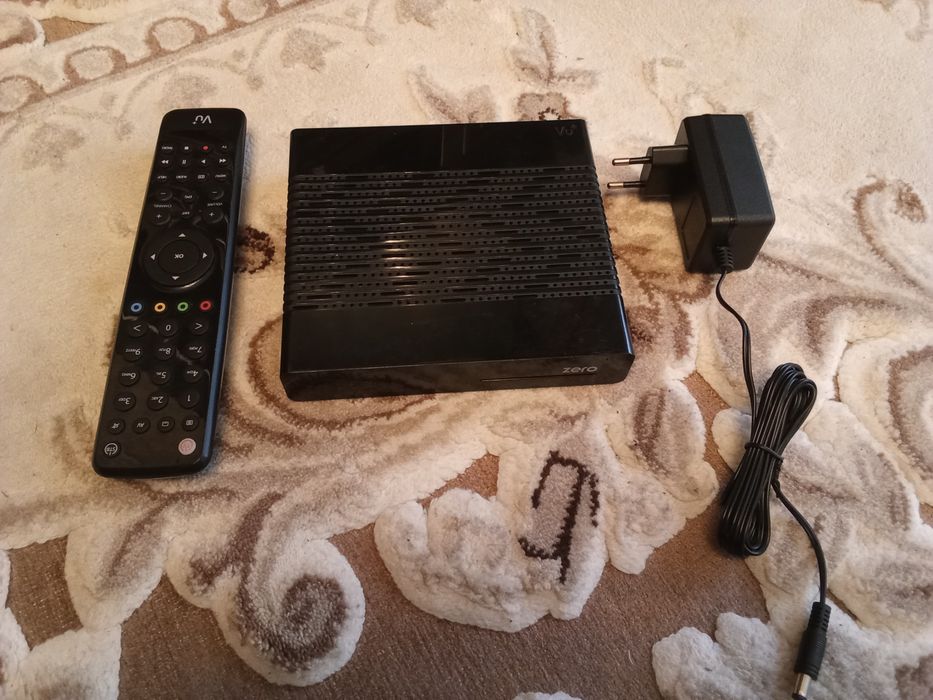 Спутниковый ресивер VU+ZERO