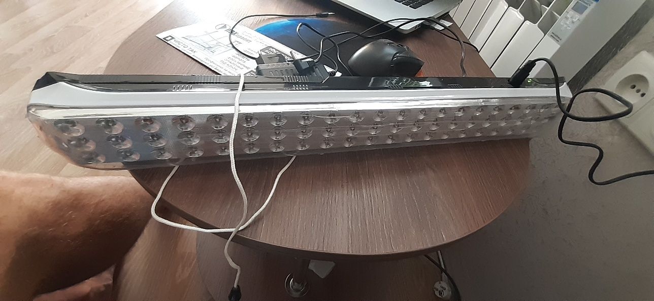 Светильник аварийный аккумуляторный портативный LED 60 Черный