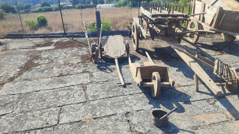 Carro de bois e outros