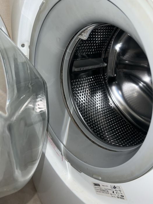 Пральна машинка ZANUSSI