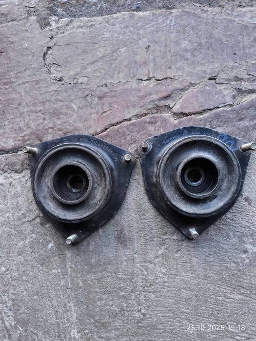 Опори передніх амортизаторів ВАЗ 2109