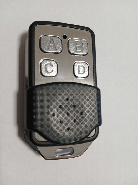 Pilot uniwersalny samokopiujący do bramy, garażu 433,92 MHz