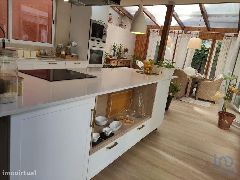 Casa tradicional T5 em Caia, São Pedro e Alcáçova de 270,00 m2
