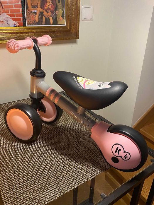 Triciclo Bicicleta sem pedais de 12 a 24 meses NOVO kinderkraft