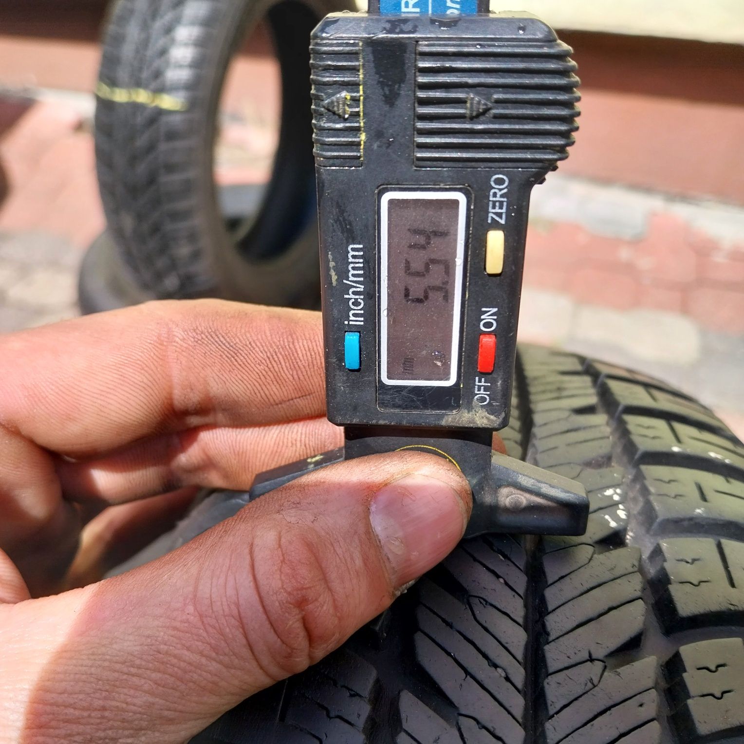 Opony Całoroczne Goodyear 155/70R13 75T
