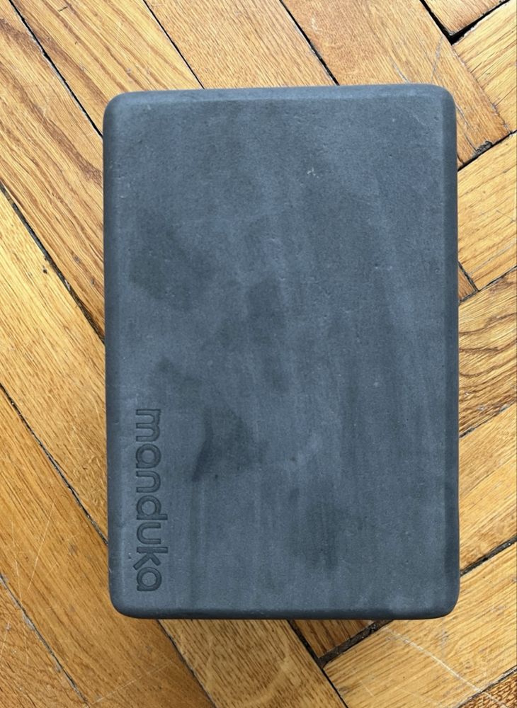 Klocek do jogi Manduka Recycled Foam
