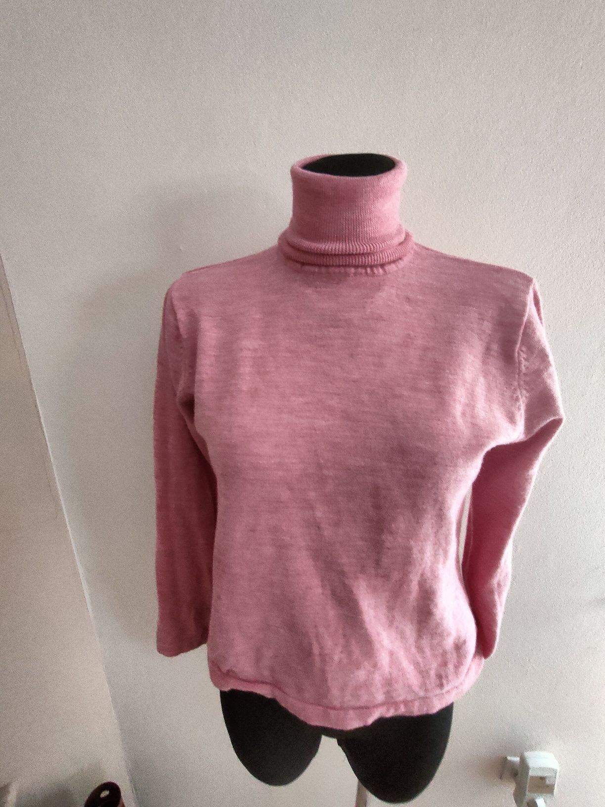 Sweter, golf damski wełniany merino.