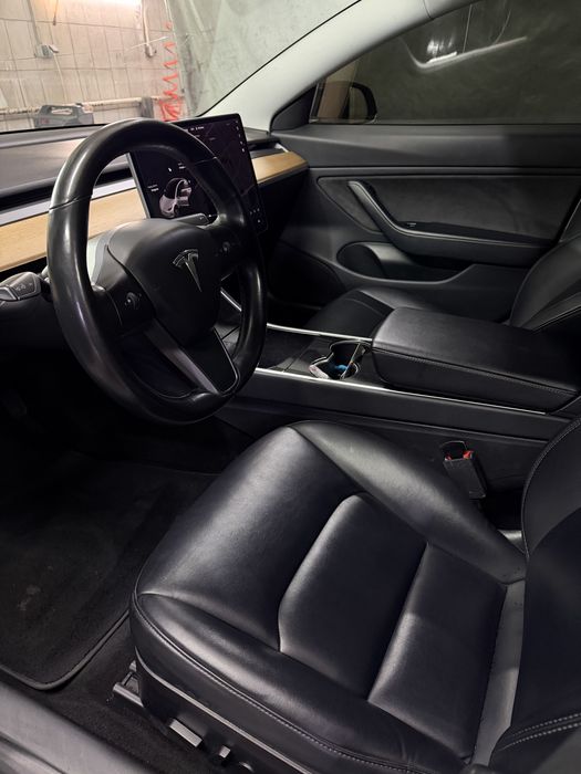 Тесла 3 Лонг рендж